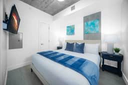 8thFloor!|CityView|HotTub|Pool|Gym|Parking|KingBed