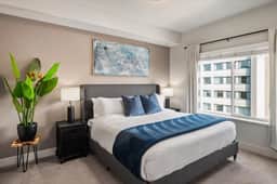 Boutique 1BR nr Convention Ctr Pool/Htub/Gym