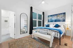 Downtown Lux Townhouse 3BD/3.5BA