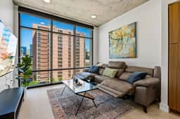Exceptional 1BD/BA-Pool/Htub/Gym