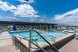 Impeccable Luxury 1BD|SaltPalace, Delta Center|Balcony|Amenities|Parking|Views