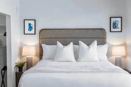 Sugarhouse - Panoramic Mountain Views! Studio!