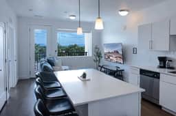 Sugarhouse-1BR 1BA Great Views!