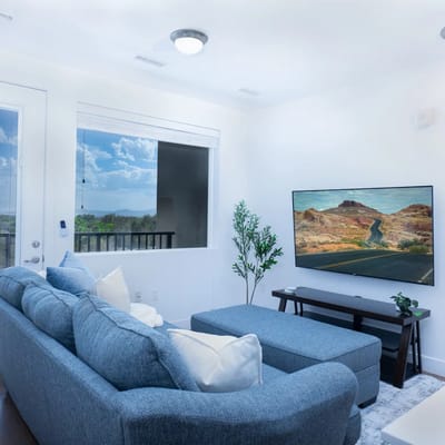Sugarhouse-1BR 1BA Great Views!