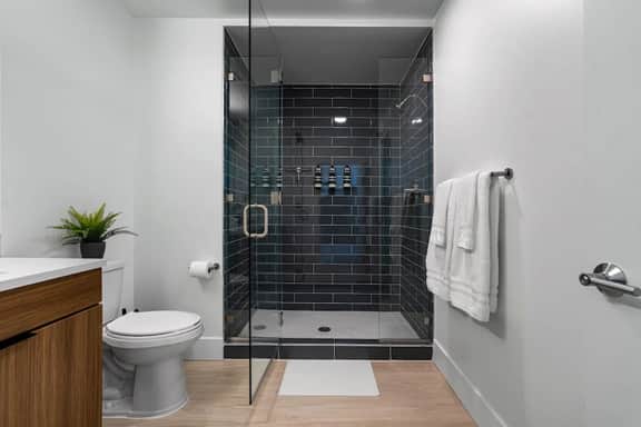 Exceptional 1BD/BA-Pool/Htub/Gym