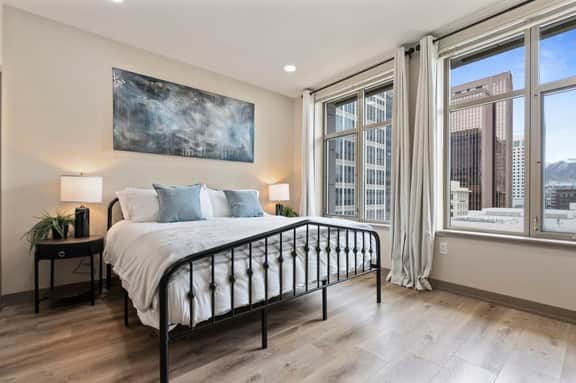 SLC Luxury - Long/Med Term - Downtown - Main St. !
