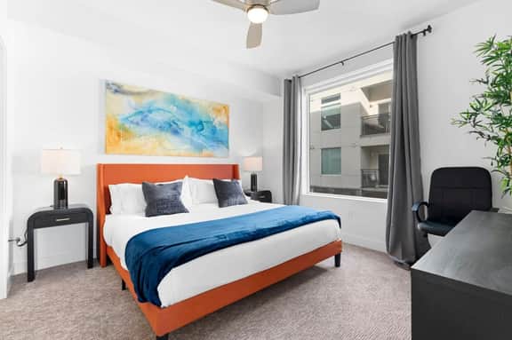 Spectacular Central City 2BD2BA
